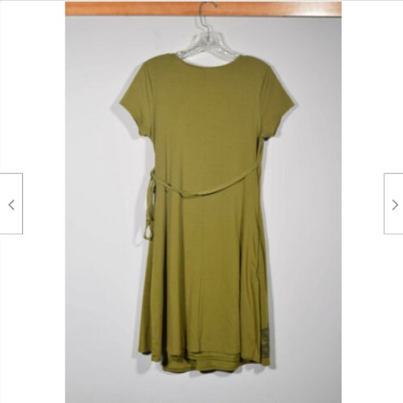 The North Face Kayla Olive Floral Wrap Dress - Picture 2 of 3